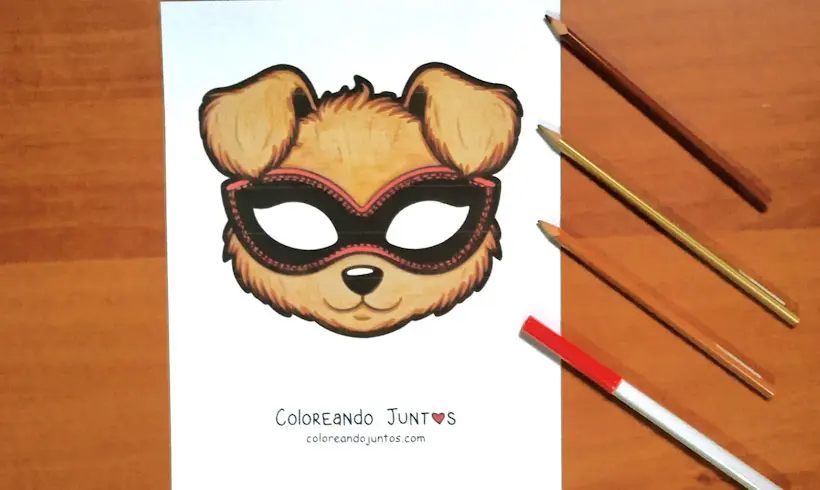 Dibujo de una máscara de perro coloreada por Coloreando Juntos